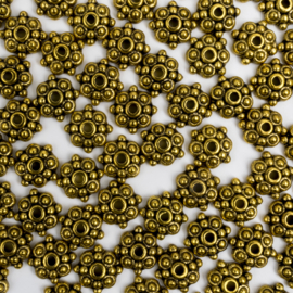 10 x Vergulde kralenkapjes 7,7 mm