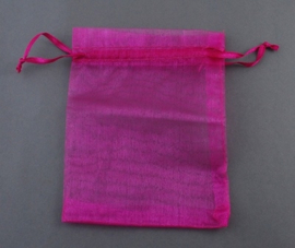 c.a. 100 organza zakjes 10 x12 cm Fuchsia