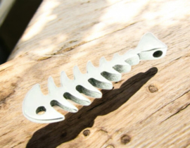 1 x DQ metaal hanger visgraat 42 x 13mm Ø2,5mm antiek zilver kleur (Nikkelvrij)