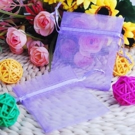 c.a. 100 x lavendel lila organza zakjes 7x9 cm