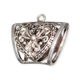 Metalen messing sjaalhanger of sjaal bails met hart, antiek zilverkleur, 39 x 35 x 18mm oogje: 5mm