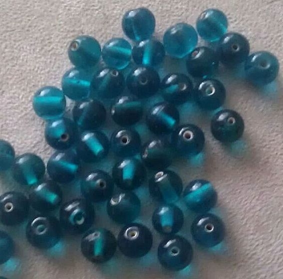 10 Stuks Glaskralen rond transparant blauw/groen 9 mm