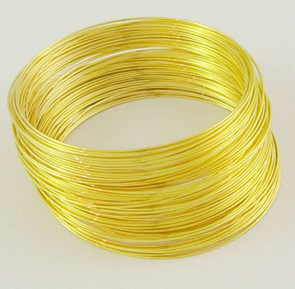 Memory Wire voor armbanden 55 mm goudkleurig 40 wendingen, draad dikte  0,6mm