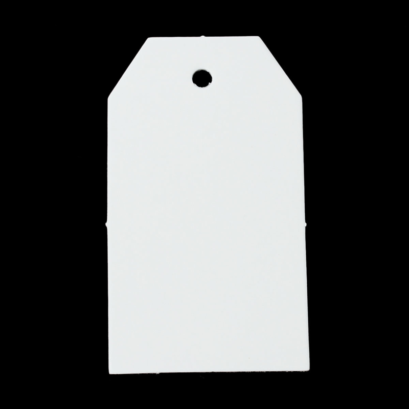 50 stuks stevige blanco witte labels prijskaartjes voorzien van ponsgat  40 x 70mm