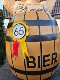 Verjaardag pop Biervat 4 meter man