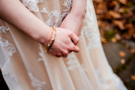 Armbandje met Gouden Blaadjes