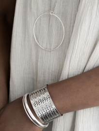 Brede Bangle met Patroon / Zilver