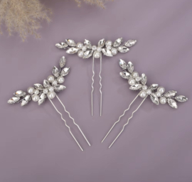 Zilverkleurige Haarpin met Parels en Steentjes 1 st