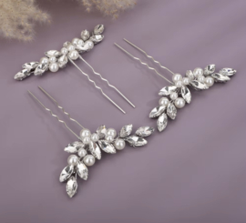 Zilverkleurige Haarpin met Parels en Steentjes 1 st