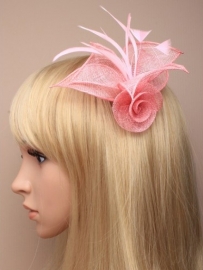 Licht Roze Sinamay Fascinator