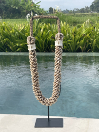 Schelpen ketting  cowrie  6