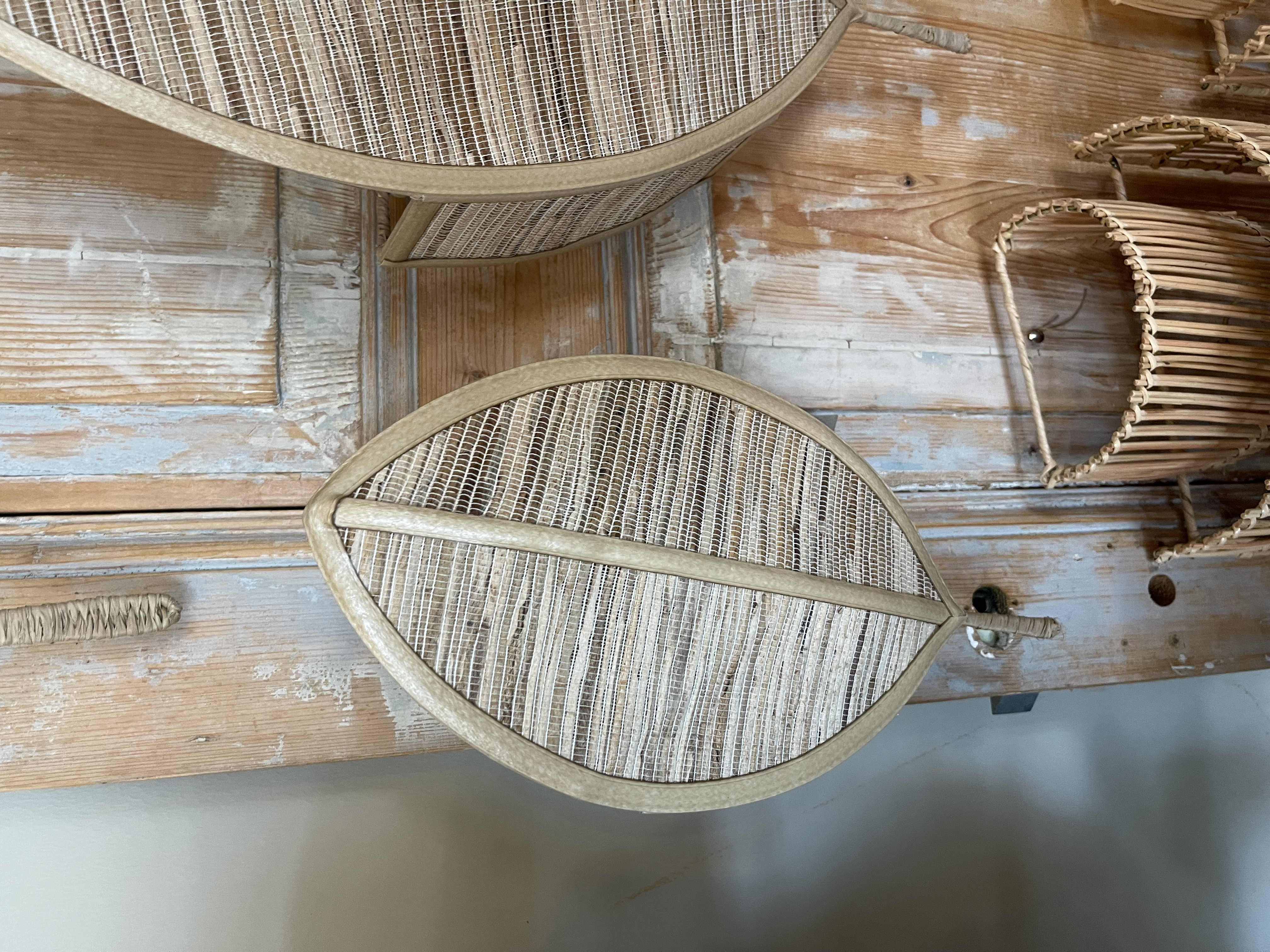 Rotan wandlamp Blad small