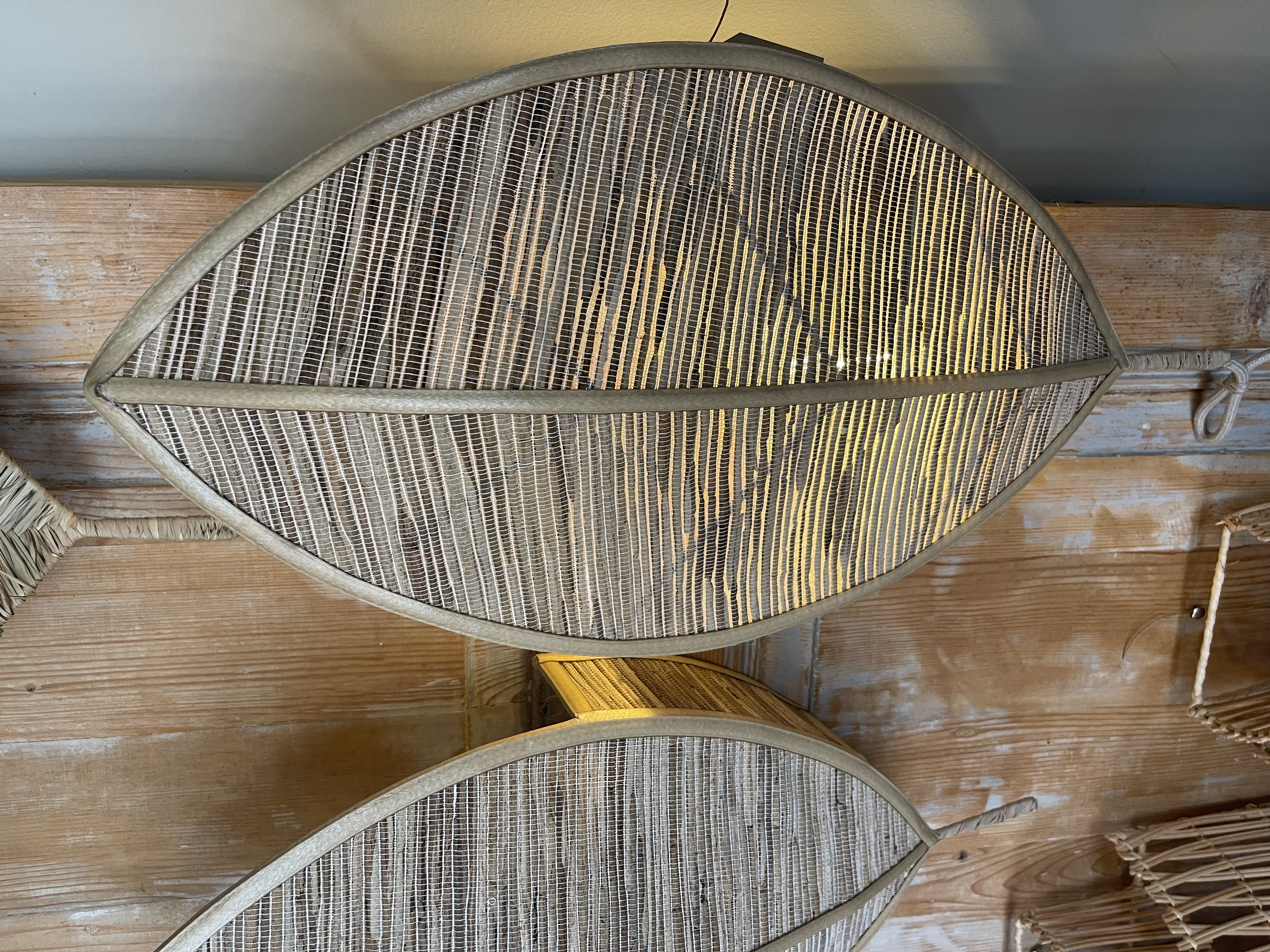 Rotan wandlamp Blad Large
