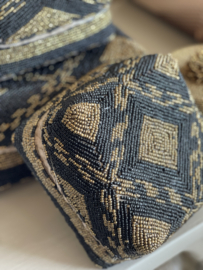 Kralen offermand Laag model goud/zwart  N7