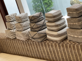Kralen offermand   wit /naturel Laag model N3