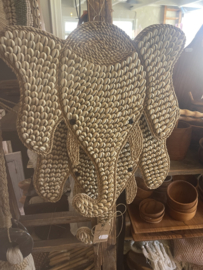 Handgemaakte olifant wanddecoratie van schelpen