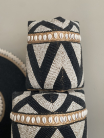 Kralen offermand   zwart/naturel hoog model