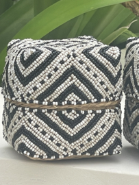 Balinese Kralen offermand  zwart/zand