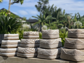 Kralen offermand   naturel/ witte  zebra  streep  Laag model 26N6