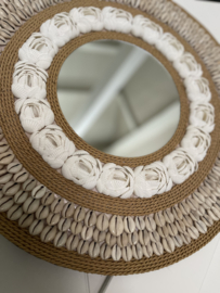 Cowrie Schelpen spiegel