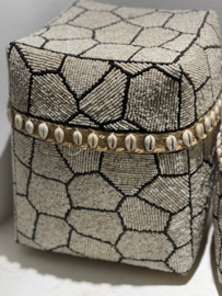 Kralen offermand   giraffen print hoog model