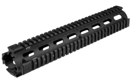 (2100) UTG AR15/M16 quad rail 12 inch Rifle length