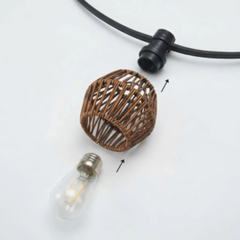 Prikkabel compleet met rotan lampenkapje donkere houtkleur