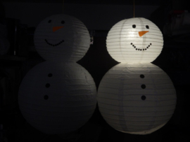 Lampion sneeuwpop