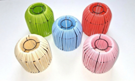 Prikkabel compleet met gekleurde rotan lampenkapjes