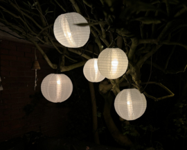 10 witte buiten lampionnen + prikkabel led verlichting