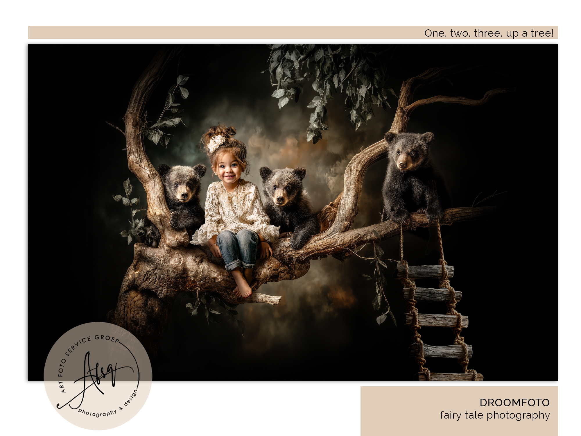 Digitale Droomfoto (Fine art) - One, two, three, up a tree!