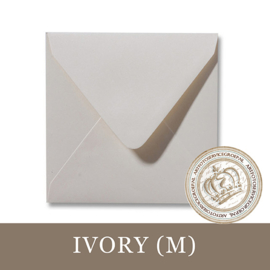 Parelmoer envelop - Ivory