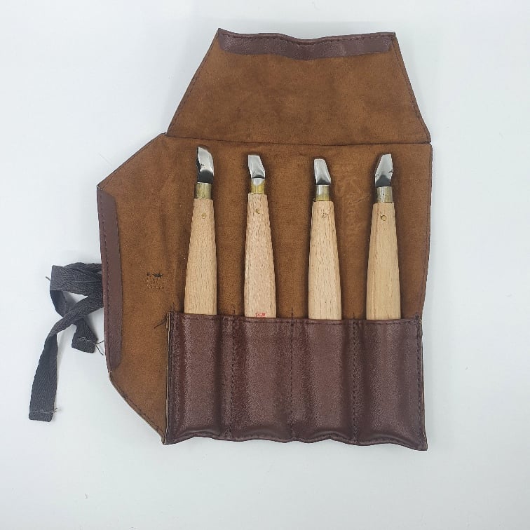 Ryuga set van 4 jintools/beitels 180 mm toolcase bruin