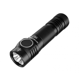 Nitecore E4K zaklamp 4400 lumen 211m met USB-C 8 standen v2