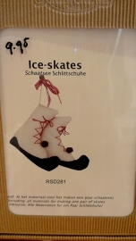 Pakketje met twee schaatsen