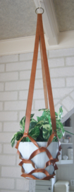 Plantenhanger Cognac