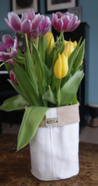 Vase cover