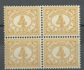 Nederlands Indië 109 4ct geelbruin Cijferzegel 1912/1930 blok van 4 Postfris