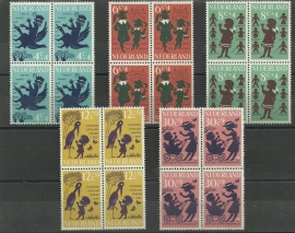 Nvph 802/806 Kinderzegels 1963 in Blokken Postfris
