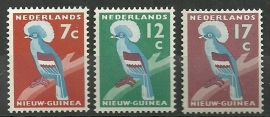 Nieuw Guinea 54/56 Kroonduif Postfris