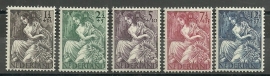 Nvph 449/453 Nationale- Hulpzegels Postfris