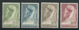 Suriname 175/178 Wilhelmina met Sluier Postfris (4)