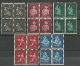 Nvph 423/427 Winterhulp in Blokken Postfris
