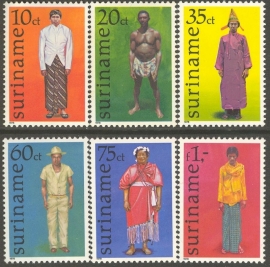 Suriname Republiek 113/118 Klederdrachten 1978 Postfris