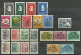 Complete jaargang 1952 Postfris