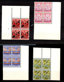 Nvph 208/211 Kinderzegels 1927 in hoekblokken van 4 Postfris (1)