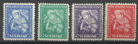 Suriname 137/140 Van Heemstra stichting Postfris (1)