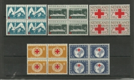 Nvph 695/699 Rode Kruis 1957 in Blokken Postfris
