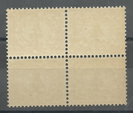 Nederlands Indië 109 4ct geelbruin Cijferzegel 1912/1930 blok van 4 Postfris