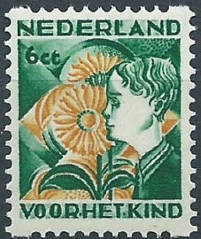 Roltanding 96 6ct Kinderzegels 1932 Postfris (1)